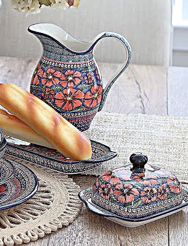 Zaklady Jungle Flower Pitcher — Polish Pottery
