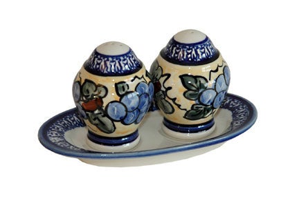Detail image of Zaklady Grapes Salt & Pepper Shaker — Polish Pottery