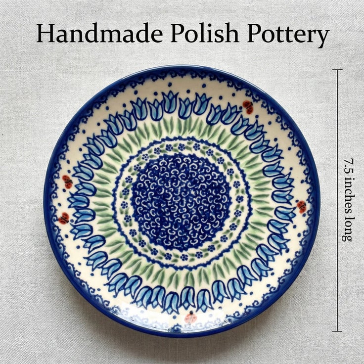 Detail image of Vena Garden Tulip Dining Plates & Bowls — Polish Pottery