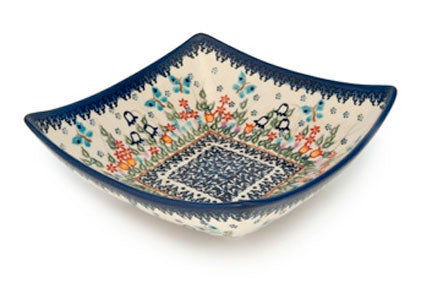 Detail image of Vena Garden of Eden Medium Serving Piece — Polish Pottery