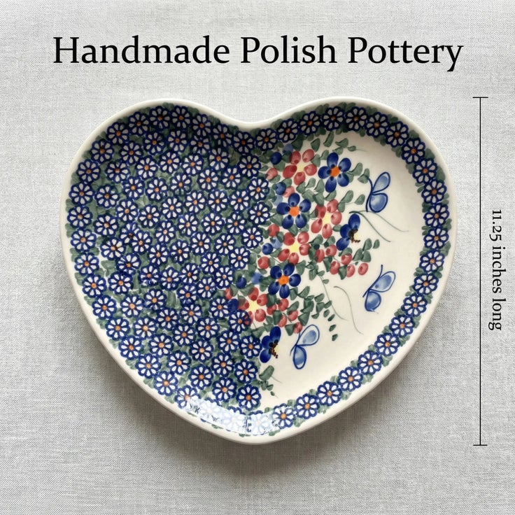 Detail image of Vena Garden Butterfly Dining Plates & Bowls — Polish Pottery