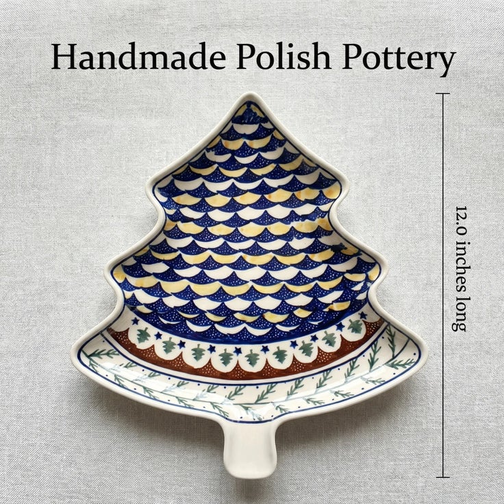 Detail image of Zaklady Evergreen Medium Serving Piece — Polish Pottery