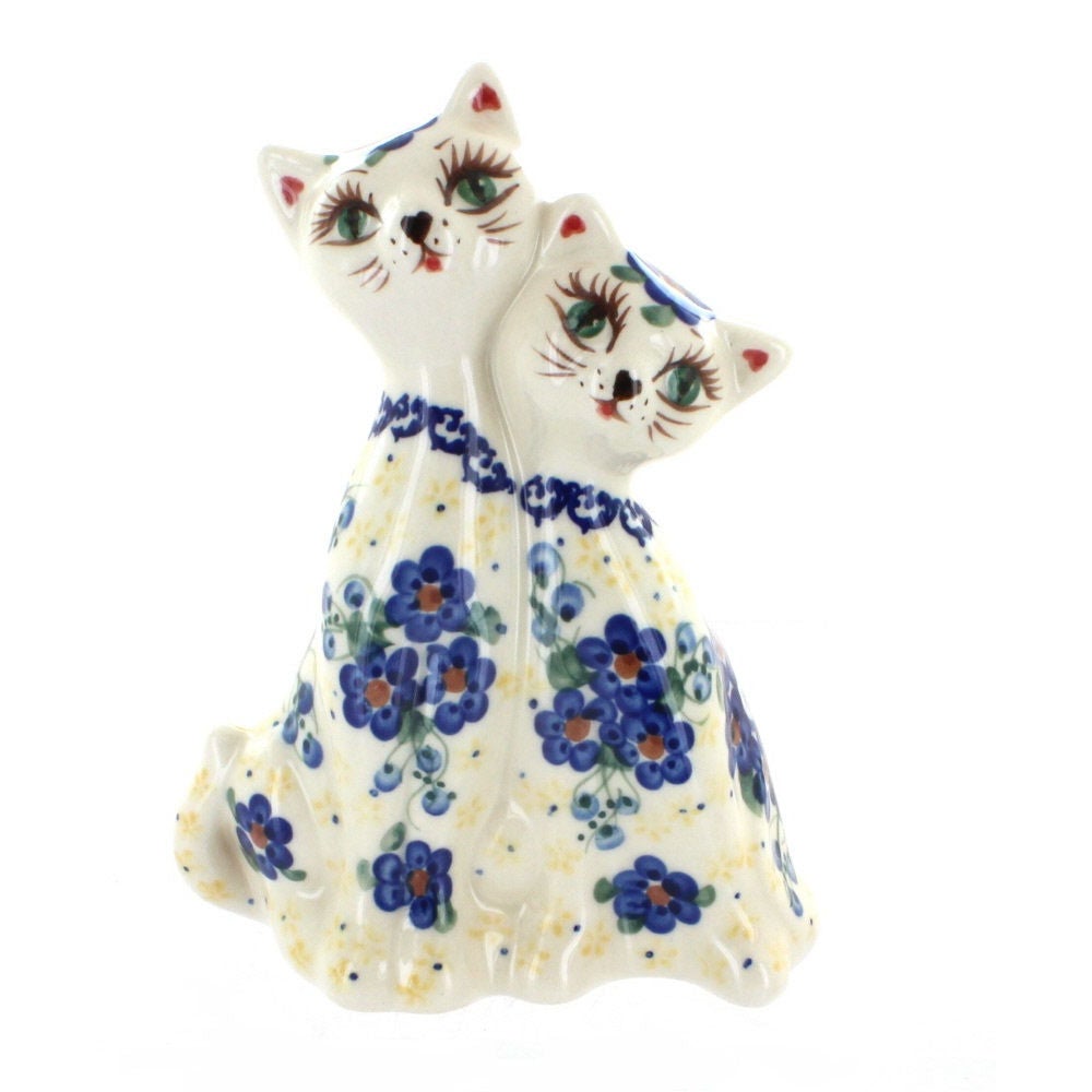 Vena Daisy Surprise Figurine — Polish Pottery