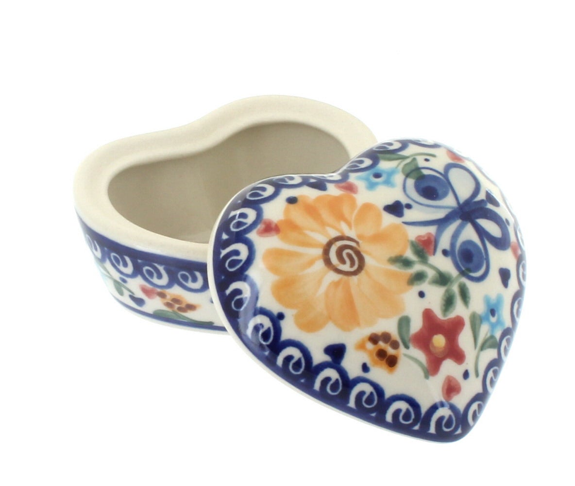 Vena Butterfly Décor — Polish Pottery