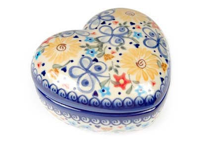 Detail image of Vena Butterfly Décor — Polish Pottery