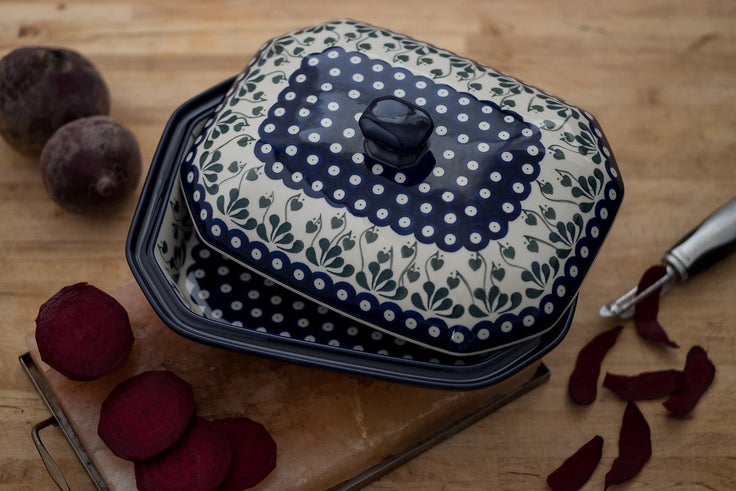 Detail image of Ceramika Artystyczna Alyce Medium Bakeware — Polish Pottery