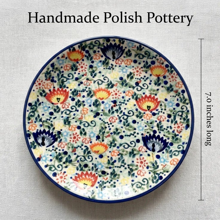 Detail image of Manufaktura Desert Oasis Dining Plates & Bowls — Polish Pottery