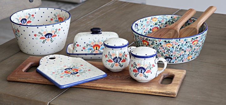 Manufaktura Desert Flower Medium Serving Piece — Polish Pottery