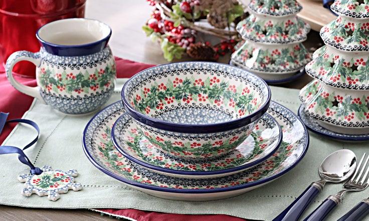 Detail image of Ceramika Artystyczna Noelle Dining Plates & Bowls — Polish Pottery