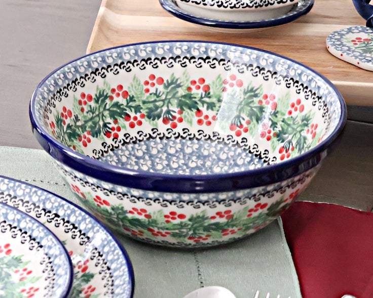 Detail image of Ceramika Artystyczna Noelle Dining Plates & Bowls — Polish Pottery
