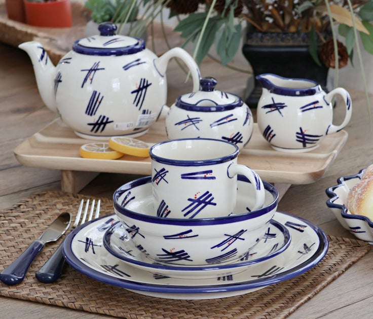 Detail image of Zaklady Zoe Teapot — Polish Pottery
