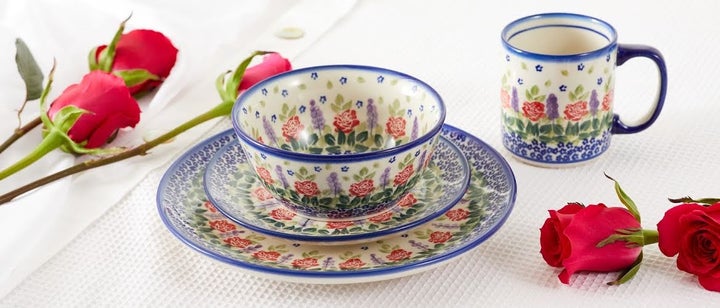 WR Unikat Roses Are Red Dining Plates & Bowls — Polish Pottery