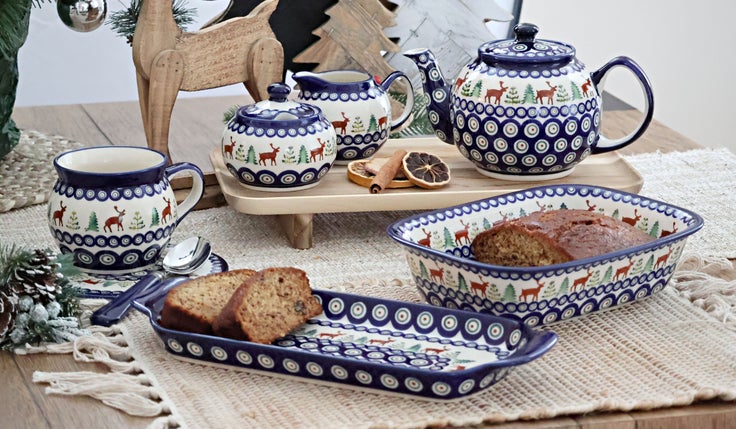Detail image of Zaklady Reindeer Pine Medium Serving Piece — Polish Pottery