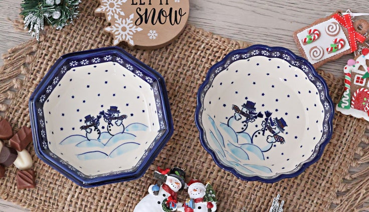 Detail image of Zaklady Frosty Friend Medium Serving Piece — Polish Pottery