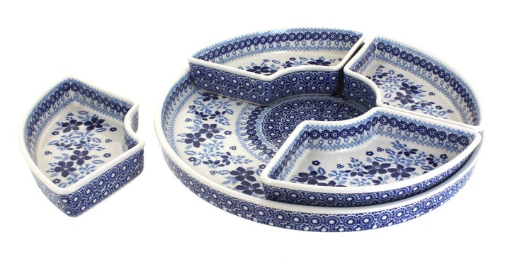 Manufaktura Vintage Blue Daisy Large Serving Piece — Polish Pottery