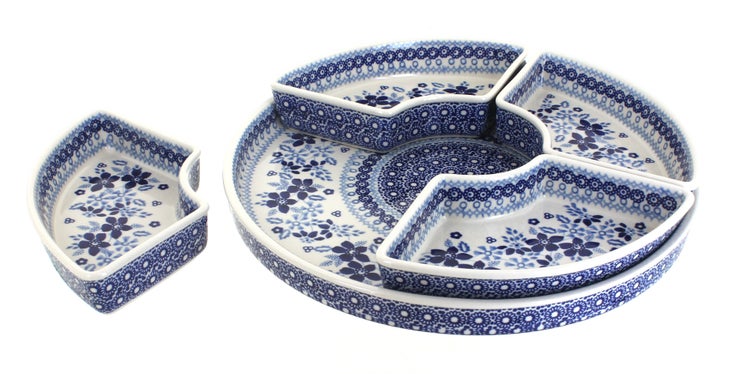 Detail image of Manufaktura Vintage Blue Daisy Large Serving Piece — Polish Pottery