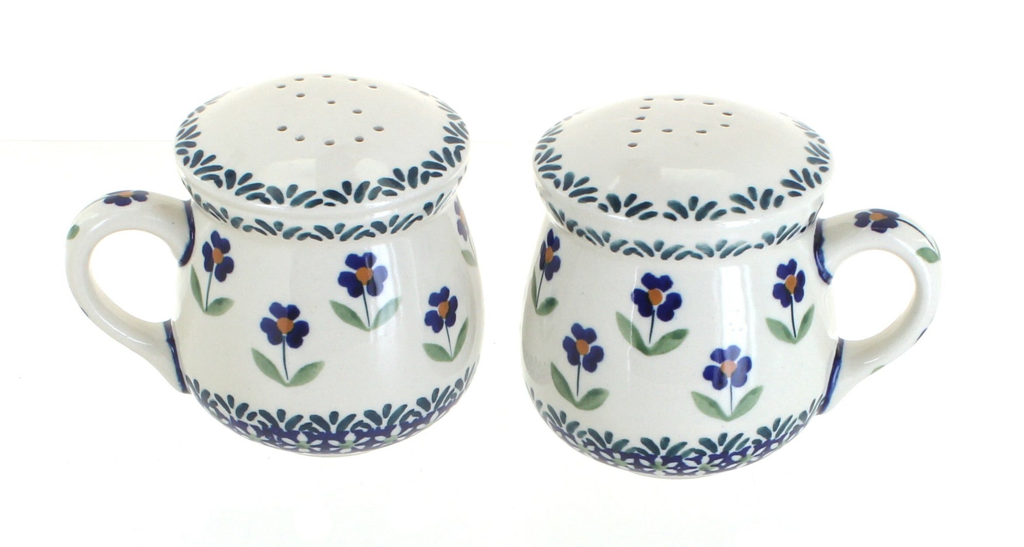 Manufaktura Blue Daisy Salt & Pepper Shaker — Polish Pottery