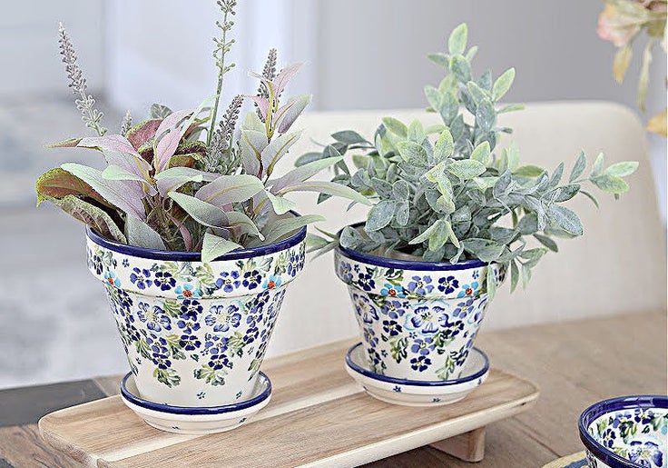 Detail image of Zaklady Vintage Violet Décor — Polish Pottery