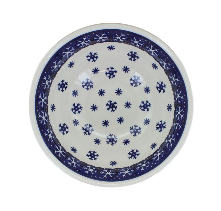 Detail image of Manufaktura Snow Flurry Dining Plates & Bowls — Polish Pottery