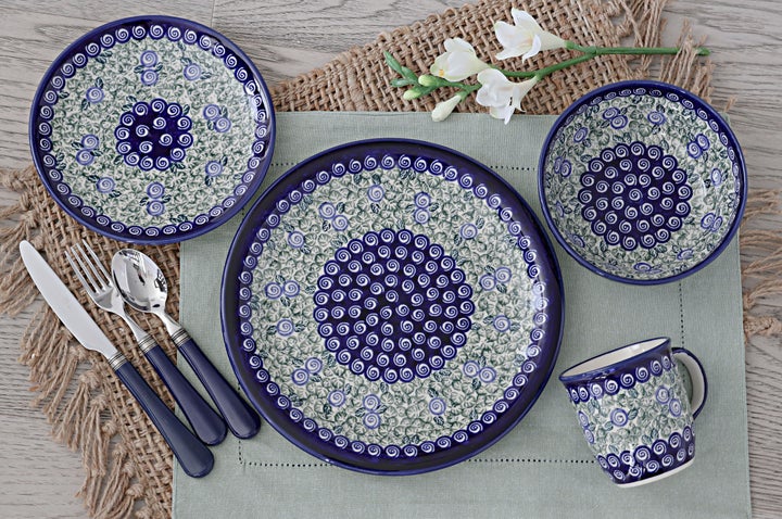 Zaklady Seaside Swirl Dining Plates & Bowls — Polish Pottery