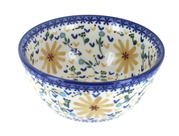 WR Unikat Yellow Daisy Dining Plates & Bowls — Polish Pottery