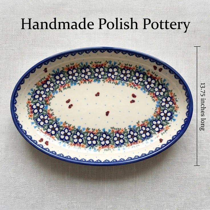 Detail image of Vena Scarlett Large Serving Piece — Polish Pottery