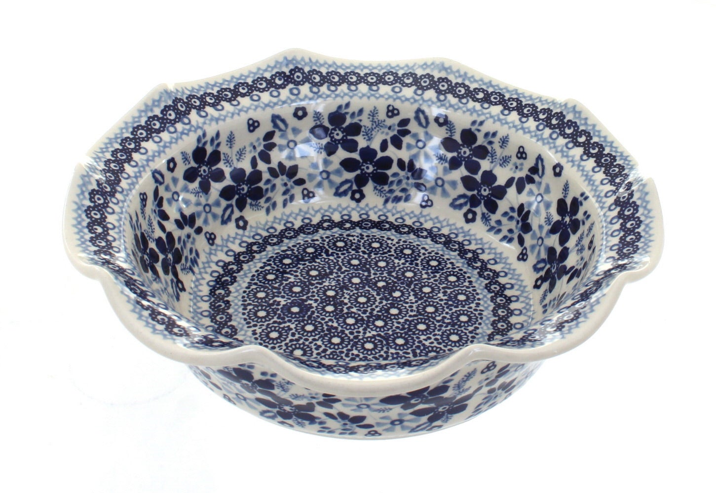 Manufaktura Vintage Blue Daisy Medium Serving Piece — Polish Pottery