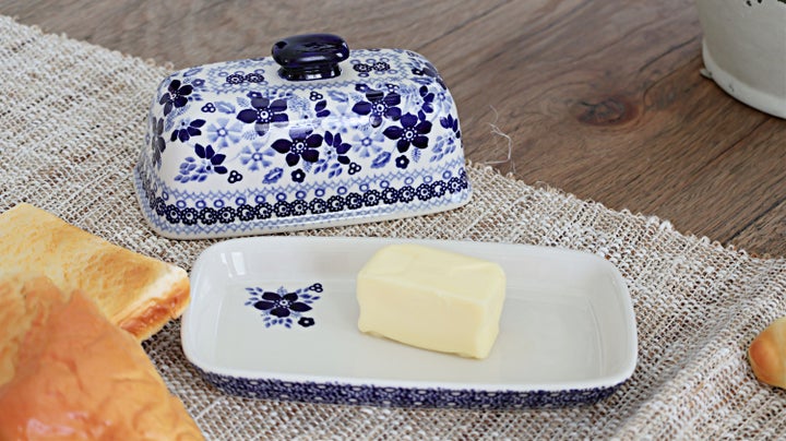 Manufaktura Vintage Blue Daisy Butter Dish — Polish Pottery