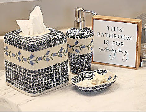 Detail image of Manufaktura Tulip Bathroom Accessories — Polish Pottery