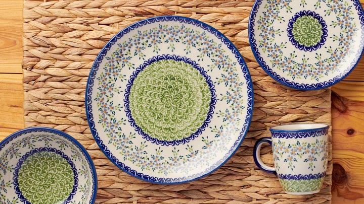Manufaktura Summer Vine Dining Plates & Bowls — Polish Pottery