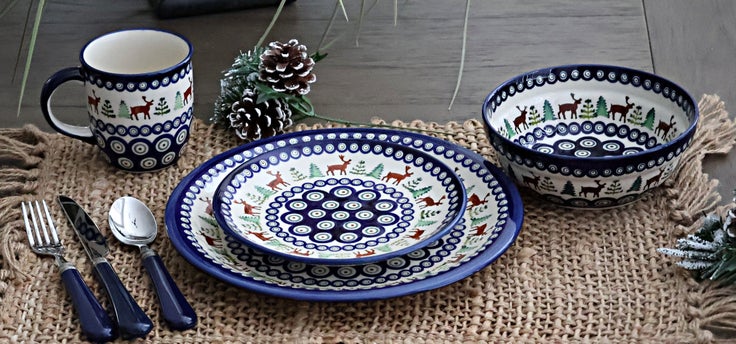 Detail image of Zaklady Reindeer Pine Dining Plates & Bowls — Polish Pottery