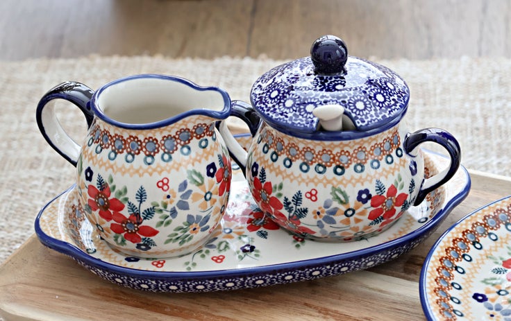 Detail image of Manufaktura Red Daisy Coffee & Tea Accessories — Polish Pottery