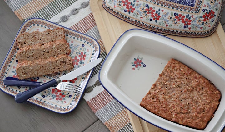 Manufaktura Red Daisy Large Bakeware — Polish Pottery