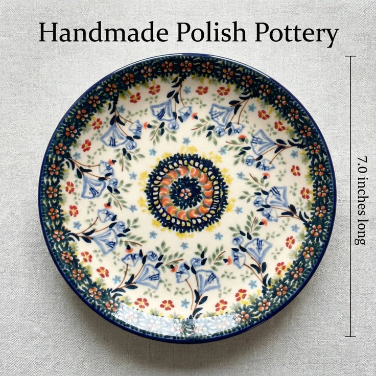 Detail image of Manufaktura Periwinkle Dining Plates & Bowls — Polish Pottery