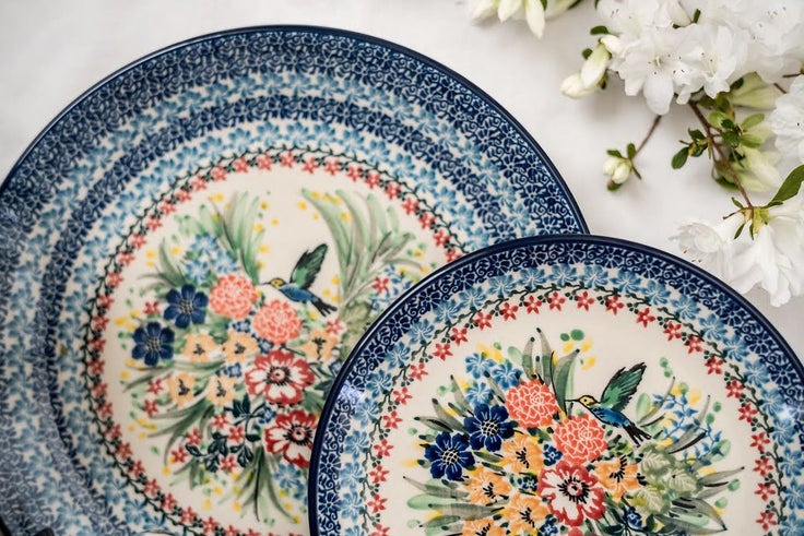 Detail image of Ceramika Artystyczna Hummingbird Dining Plates & Bowls — Polish Pottery