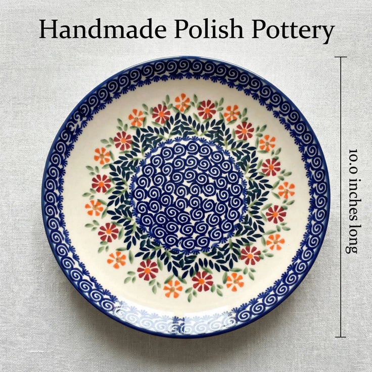 Detail image of Manufaktura Garden Bouquet Dining Plates & Bowls — Polish Pottery
