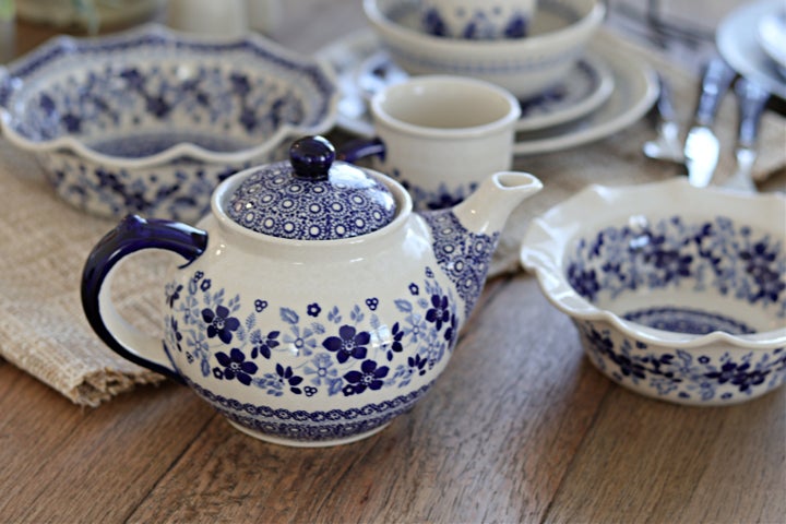Manufaktura Elizabeth Teapot — Polish Pottery
