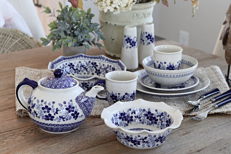 Detail image of Manufaktura Elizabeth Teapot — Polish Pottery