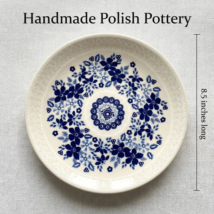 Detail image of Manufaktura Elizabeth Dining Plates & Bowls — Polish Pottery