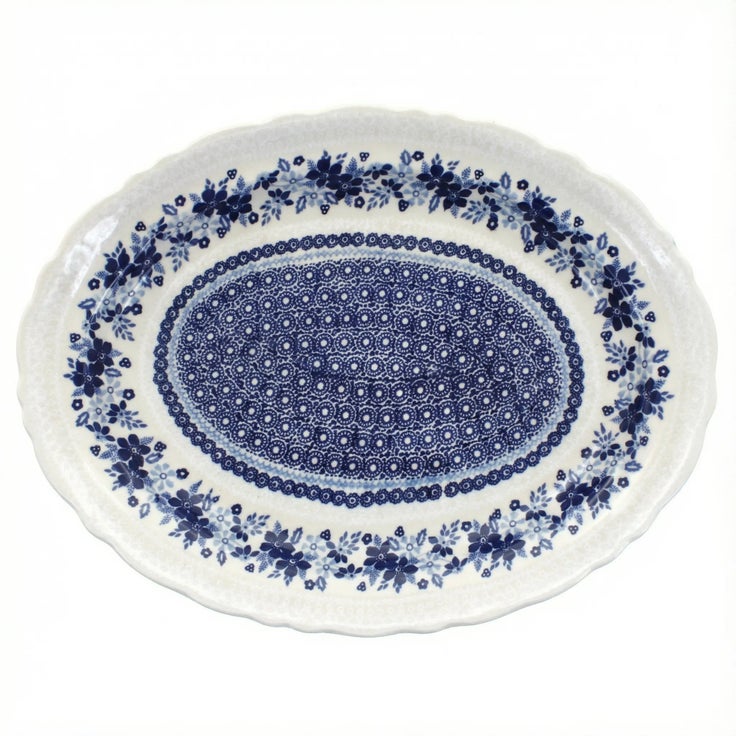 Detail image of Manufaktura Elizabeth Large Serving Piece — Polish Pottery