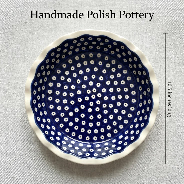 Detail image of Manufaktura Dots Pie Plate — Polish Pottery