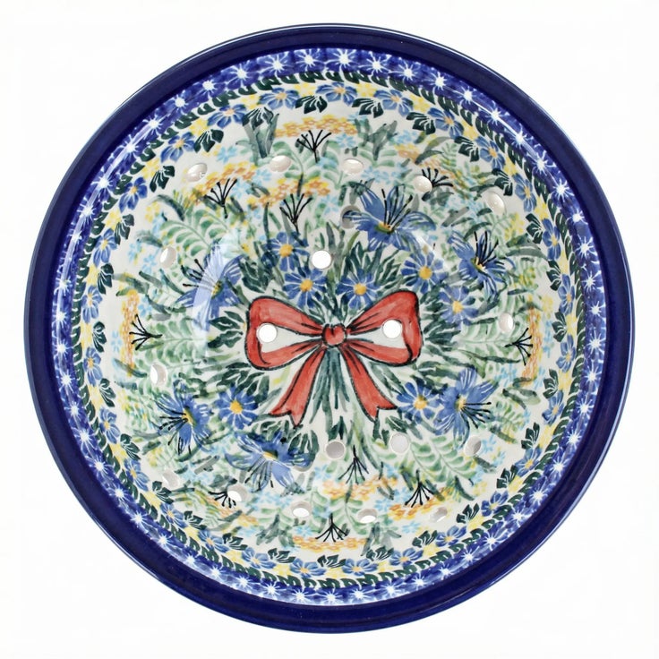 Detail image of Ceramika Artystyczna Day Lily Bouquet Countertop Accessories — Polish Pottery
