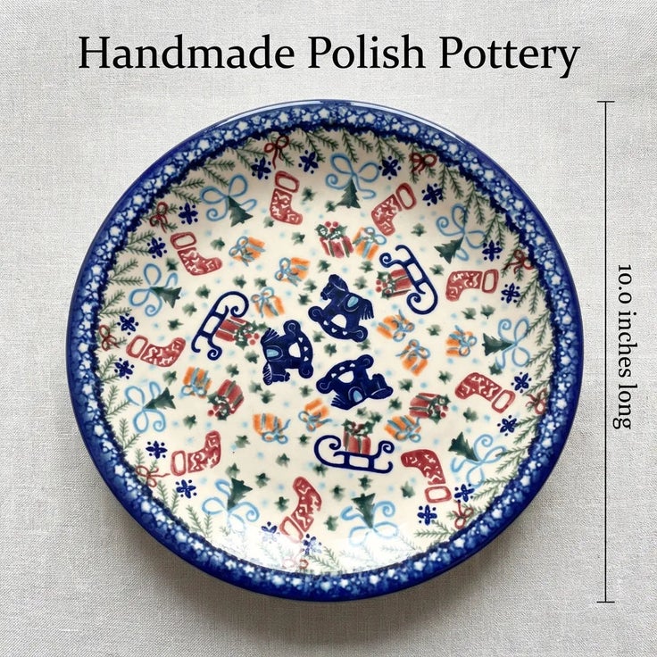Detail image of Vena Christmas Bounty Dining Plates & Bowls — Polish Pottery
