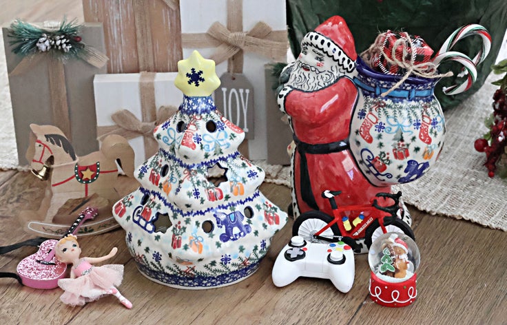 Detail image of Vena Christmas Bounty Luminary — Polish Pottery