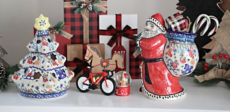 Detail image of Vena Christmas Bounty Luminary — Polish Pottery