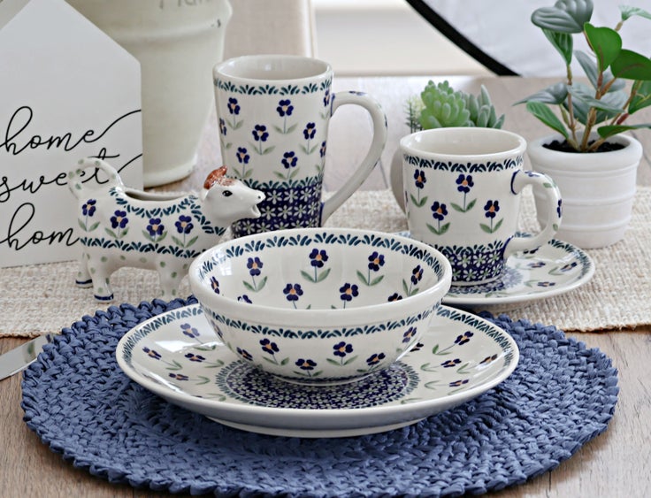 Detail image of Manufaktura Blue Daisy Dining Plates & Bowls — Polish Pottery