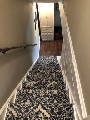 Customer photo for review titled "Navy and ivory Diana runner"