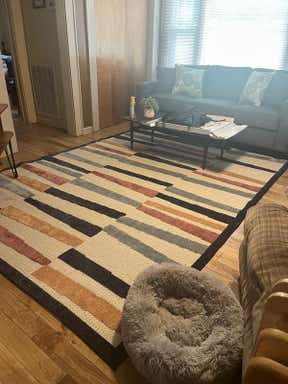 Customer photo for review titled "Room is now so bright and colorful!"
