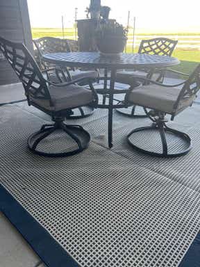Customer photo for review titled "Great color!"