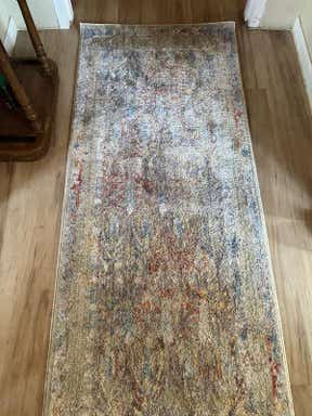 Customer photo for review titled "Doesn't look at all like the photos"